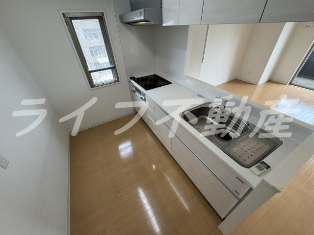 レジディア玉造のキッチン|キッチンでお料理をお楽しみください