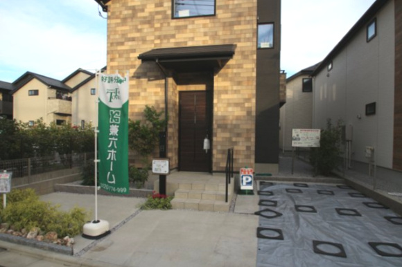 【外観】 | 【兼六パークタウン】花小金井33期　全42棟 | 小上がりのマルチスペースや和室を備えた邸など、多彩なライフスタイルに寄り添う個性豊かなプラン。