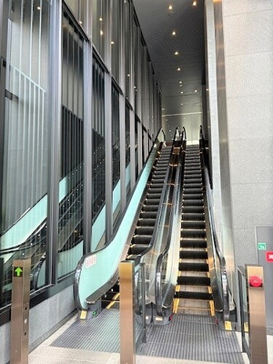 【その他】 | 大阪ひびきの街　ザ・サンクタスタ | エスカレーター