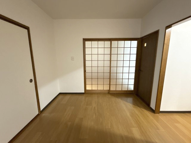 メゾン唐々の居間・リビング