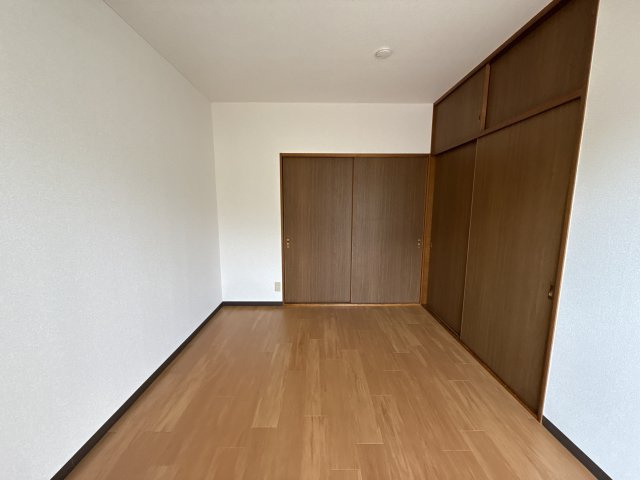 メゾン唐々の寝室