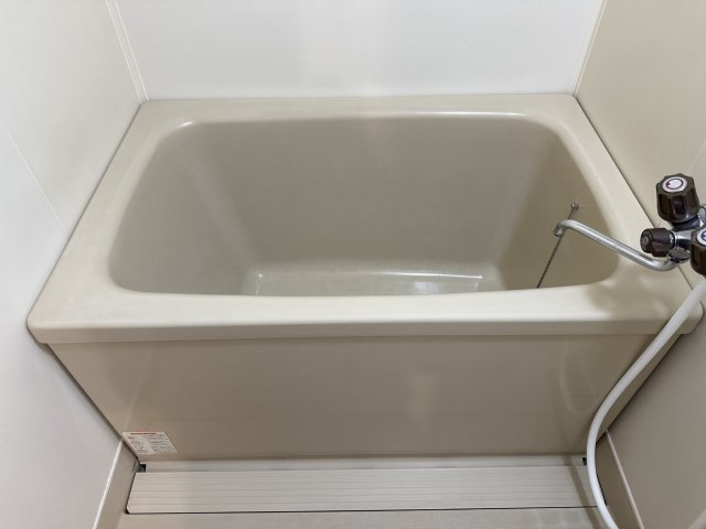 メゾン唐々の浴室