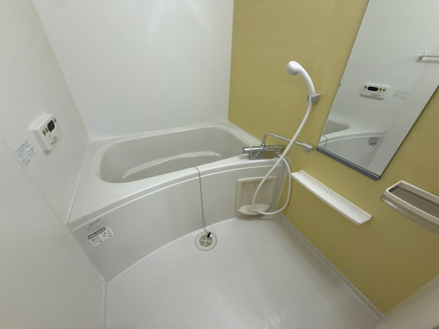 ファイン　コルソⅡの浴室