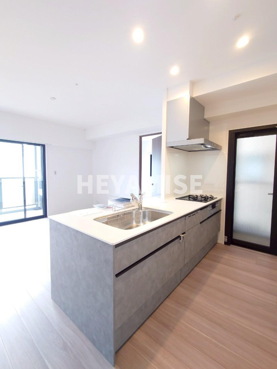 アクタス籠町グランミライのキッチン