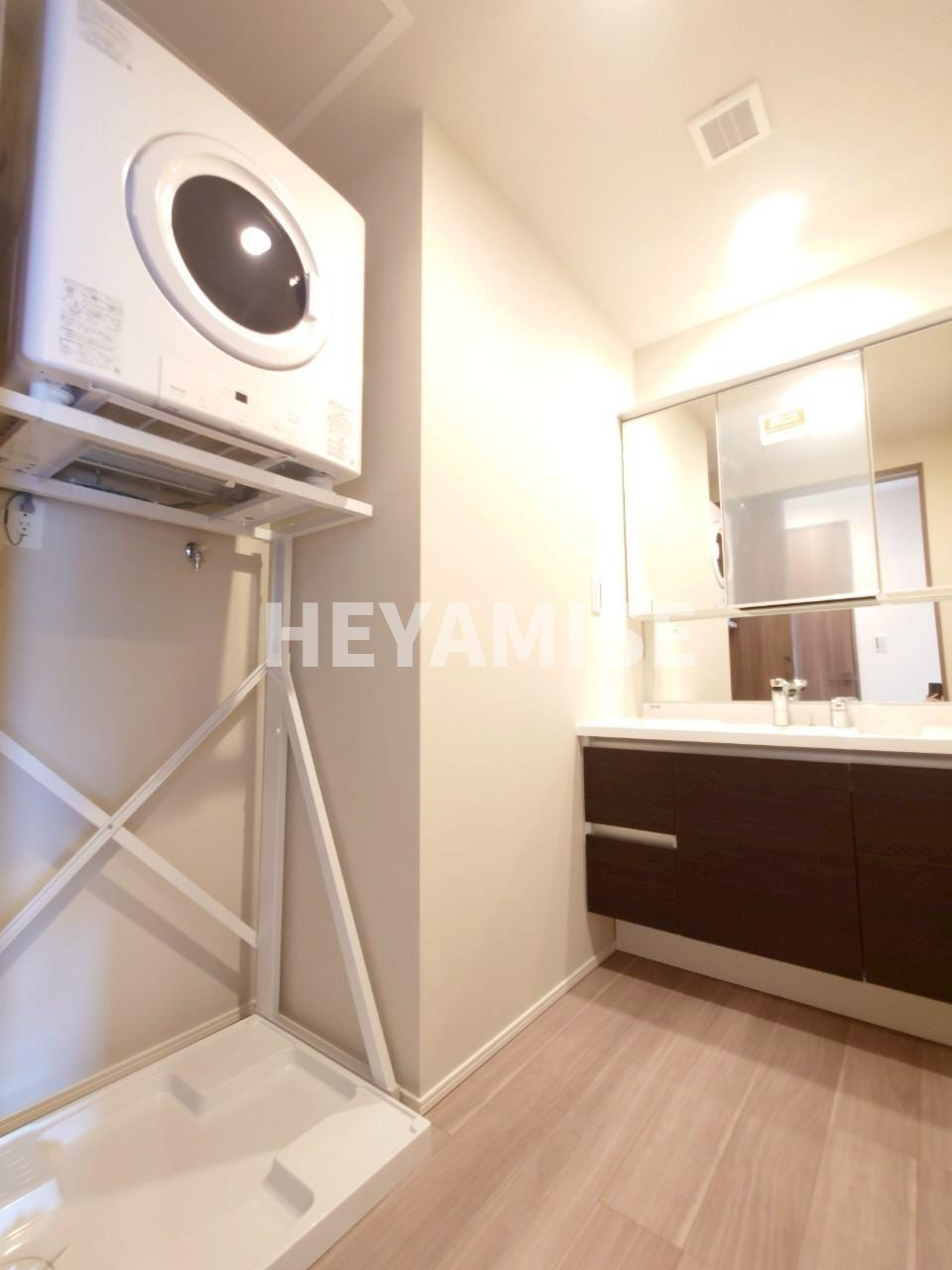 アクタス籠町グランミライの洗面所