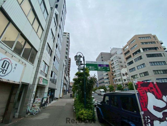 ＣＯＮＮＥＣＴ　ＳＱＵＡＲＥ　ＴＯＹＯＣＨＯの周辺