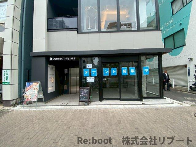 ＣＯＮＮＥＣＴ　ＳＱＵＡＲＥ　ＴＯＹＯＣＨＯのエントランス