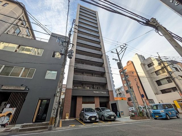 modern palazzo大手門II