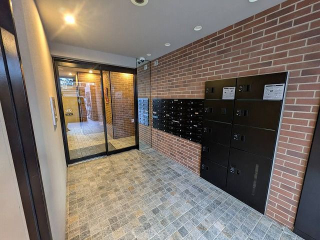 modern palazzo大手門IIのエントランス