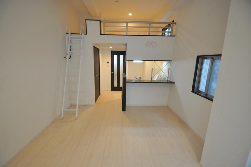 イル・グラッツィア大橋駅前Ⅰの居間・リビング