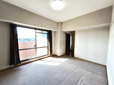 【洋室】 | ファミールハイツ泉大津SHC 2番館 | お客様にとって最良のマイホームが見つかりますよう、イエストアが全力でお手伝いさせていただきます！いつでもお気軽にお問い合わせ下さい♪