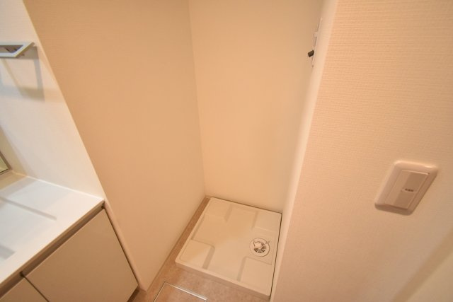 セキュリアコート西宮北口の設備|室内洗濯パン