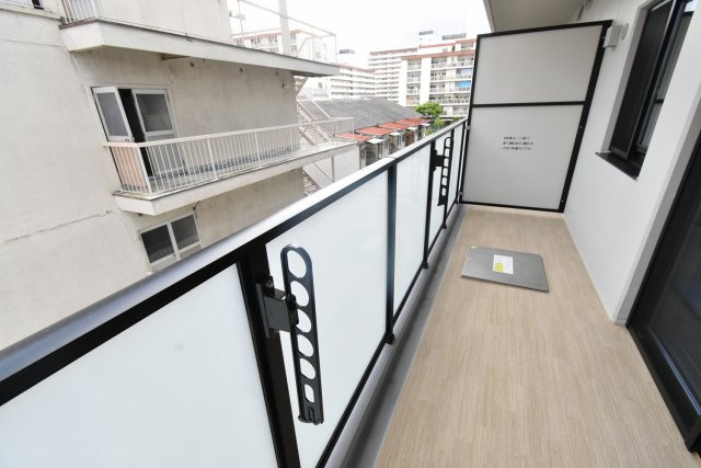 セキュリアコート西宮北口のバルコニー|南向きバルコニー
