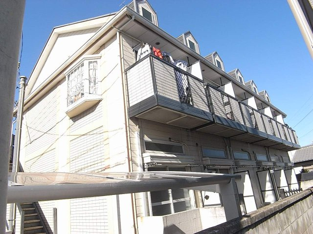 パストラル小山の外観