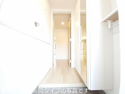 【玄関】 | デイスヒルズ