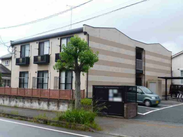 レオパレス東屋形