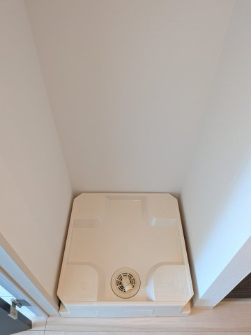 【その他】 | エルスタンザ船橋 | 明るい色調の室内です
