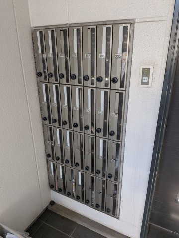 【その他共用部分】 | エルスタンザ船橋 | 自転車置き場はこちら