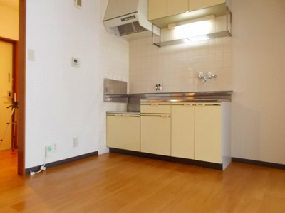 【キッチン】 | メゾン唐々 | お料理しやすいキッチンです