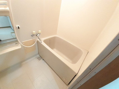 【浴室】 | グリーンコーポ中塚 | お風呂です