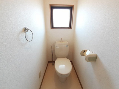 【トイレ】 | グリーンコーポ中塚 | ゆったりとした空間のトイレです