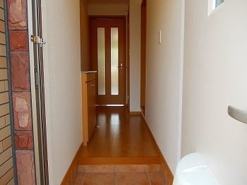 【玄関】 | アンソレイエ・Ｓ | ゆったりとした玄関です