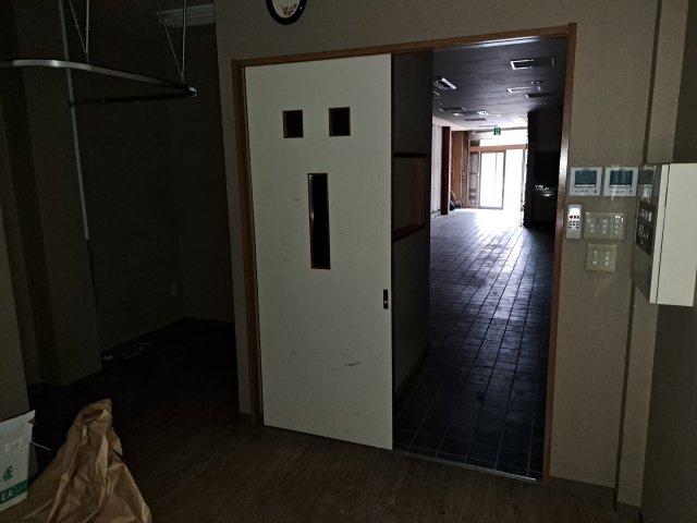 龍門堂１F店舗の内装