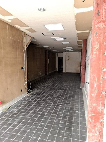 龍門堂１F店舗の内装