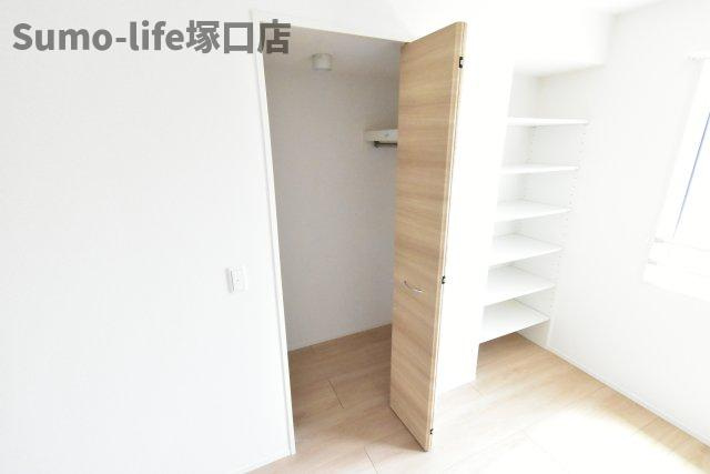 D-room西難波町の収納