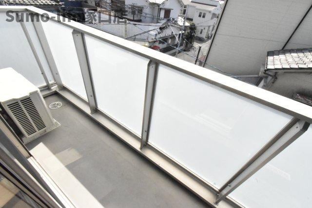 D-room西難波町のバルコニー