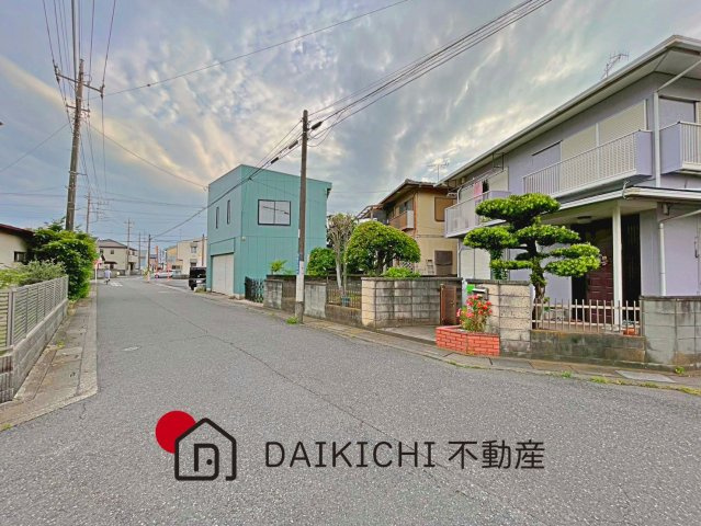 【前面道路含む現地写真】 | 羽生市西3丁目　中古戸建
