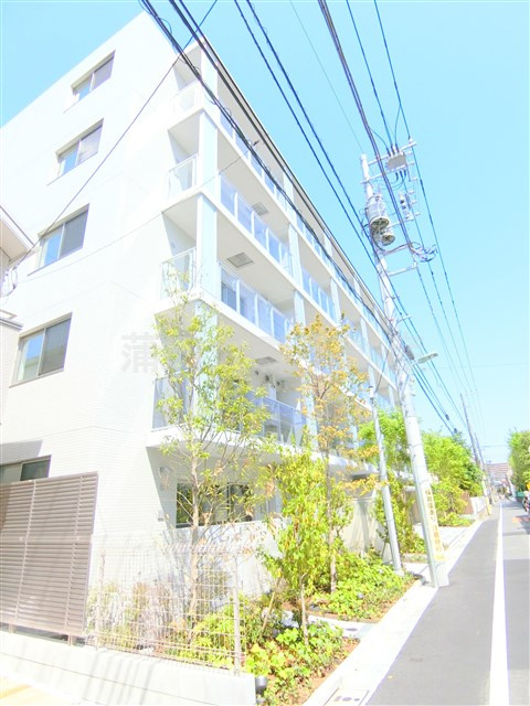 ラティエラ大森西の外観