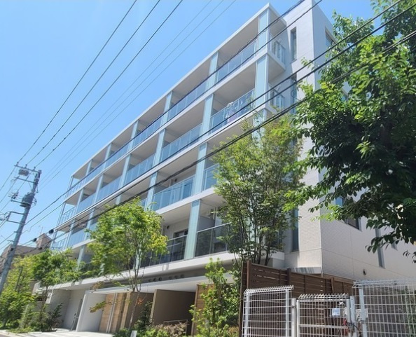 ラティエラ大森西の外観