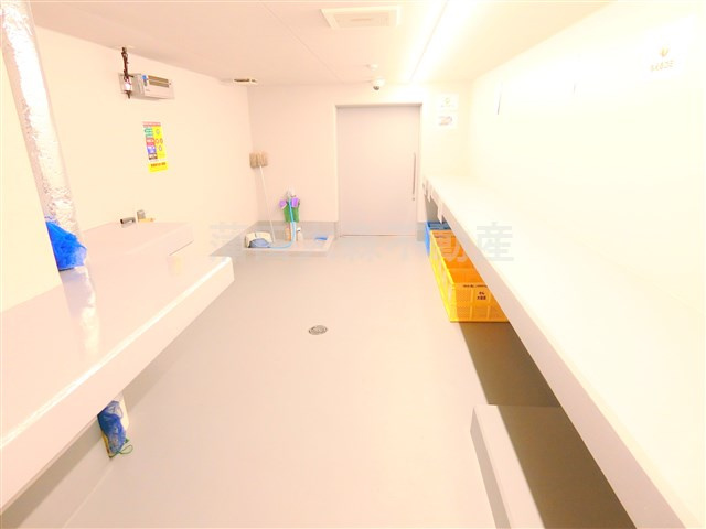 ラティエラ大森西のその他共用部分|曜日時間関係なくゴミ出し可能な敷地内ゴミ捨て場！