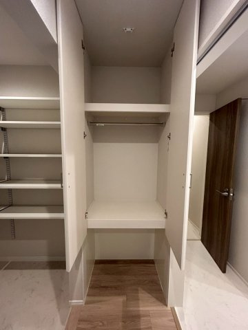 グランリュミエールのその他|★ペットスペース（収納下）★