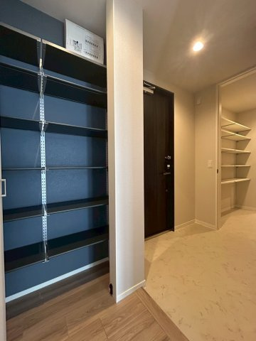 グランリュミエールの玄関|★シューズＢＯＸ★