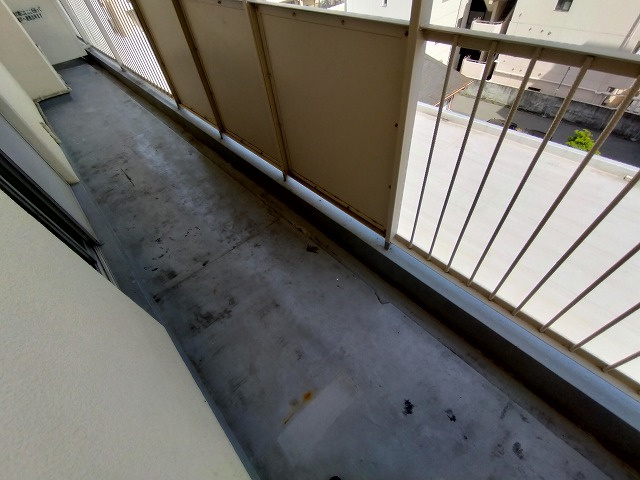 神戸市兵庫区塚本通６丁目の賃貸マンションのバルコニー|バルコニー