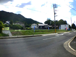 【前面道路含む現地写真】 | 春日町平松分譲地