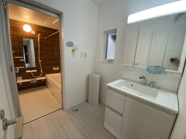 明石市中朝霧丘戸建の脱衣所