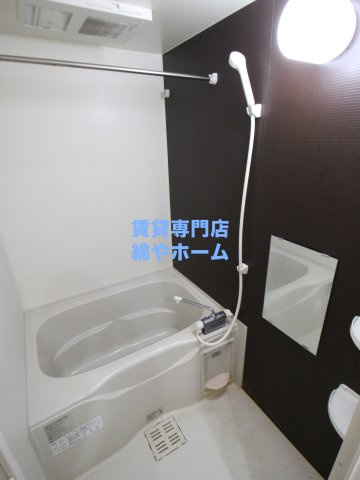 フジパレス我孫子西Ⅱ番館の浴室|きれいなお風呂です