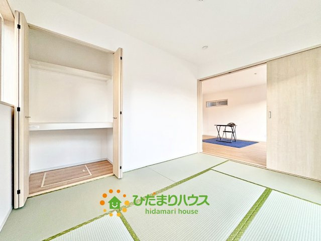 加須市久下２丁目　新築一戸建て　03　いろどりアイタウンの収納|イベント用品やゲスト用布団などの収納にどうぞ。
