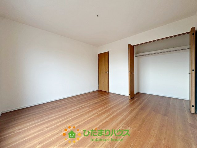 加須市久下２丁目　新築一戸建て　02　いろどりアイタウンの収納