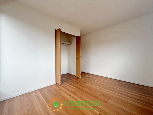 加須市久下２丁目　新築一戸建て　02　いろどりアイタウンの収納