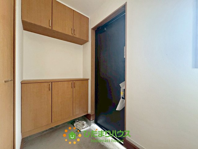 加須市久下２丁目　新築一戸建て　02　いろどりアイタウンの玄関