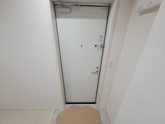 フジパレス我孫子西Ⅱ番館の玄関|玄関です