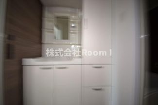 【洗面所】 | インプルーブ天満大手通 | 使いやすい洗面所です