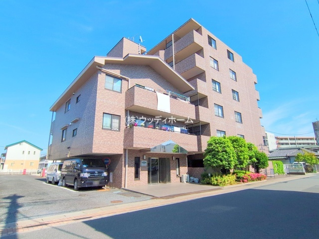 ソフィア越谷デュオ　中古マンションの外観