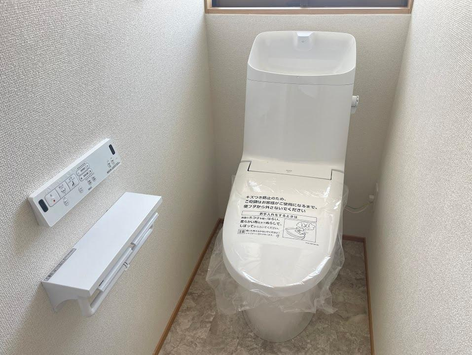 米沢市窪田町大字窪田のトイレ|節水タイプのトイレは水道代の節約に繋がります。