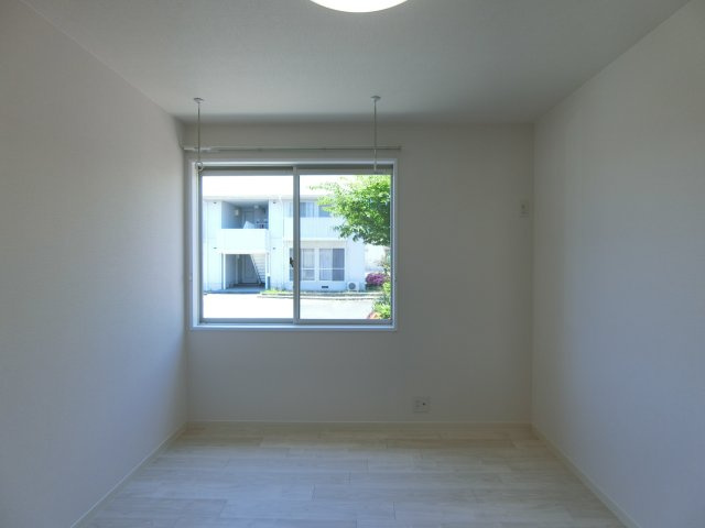 メゾンアムール　D棟の洋室