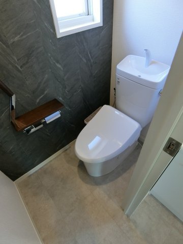 メゾンアムール　D棟のトイレ